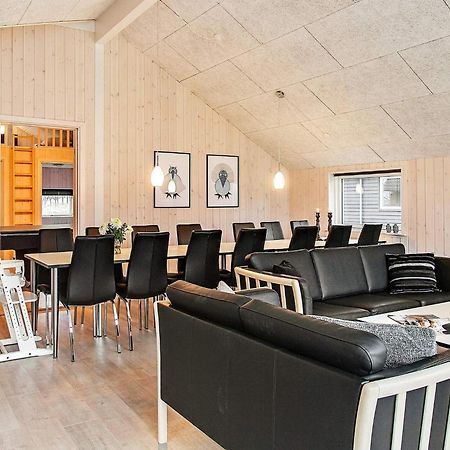 12 Person Holiday Home In Hasselberg Kappeln Exterior foto