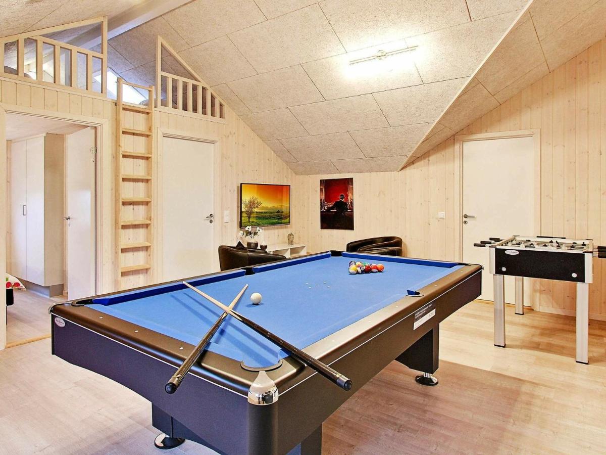 12 Person Holiday Home In Hasselberg Kappeln Zimmer foto