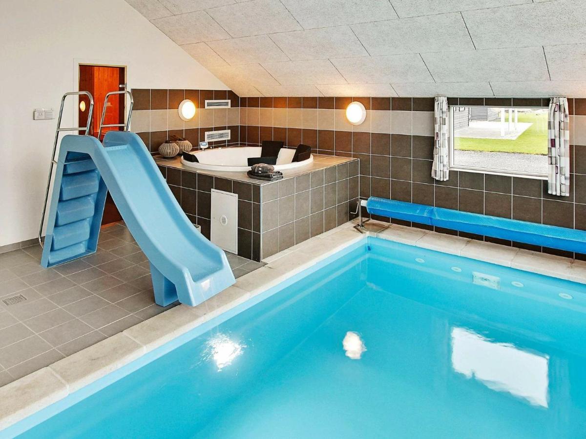 12 Person Holiday Home In Hasselberg Kappeln Zimmer foto
